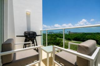 Cana Rock Penthouse 446 - 5