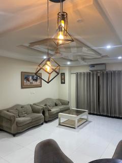 2 bed Modern furnished apartment - 3
