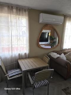 Harvey's Oasis 2-Us Embassy, Cruise Port, Kensington Oval and Vacation - 9