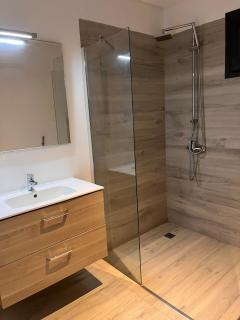 The Signature Apartment - A 3 bedroom in Point E - 5