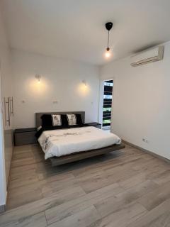 The Signature Apartment - A 3 bedroom in Point E - 4