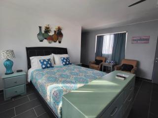 Family Friendly Retreat in Cholla Bay Steps to the Beach - 8