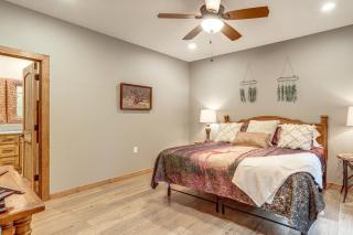 Lake Views & Golf Access at Secluded Drasco Lodge - 1