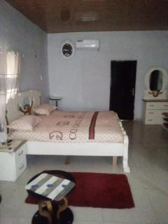 Luxury 5BR Villa Pool, AC and Private Bathrooms - 6