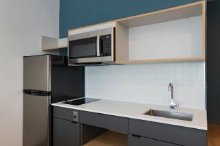 StudioRes by Marriott Louisville East - 1