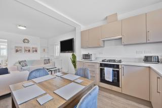 2 Bed Flat 10mins Heathrow 1 Parking EV - 1