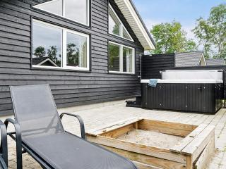 16 person holiday home in Væggerløse - 3