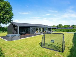 5 star holiday home in Hejls - 2