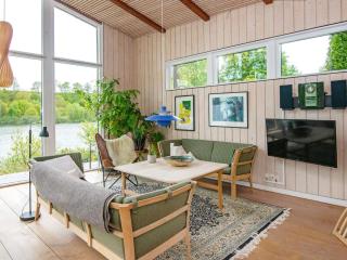 6 person holiday home in Bryrup - 2