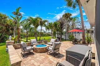 Manatee Cove - 4