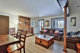 Liquid Lodge Lower - 2BR Duplex near Killington with 4 PM Checkout - 0
