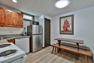 Liquid Lodge Lower - 2BR Duplex near Killington with 4 PM Checkout - 3