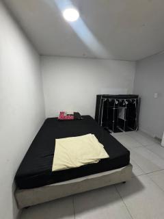 Habitación Norte Cali Barrio Santa Monica Residencial Cerca a Granada - 8