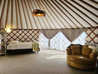 Pohara Coastal View Glamping - 5