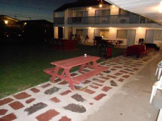 Flagship Motorcourt - 8