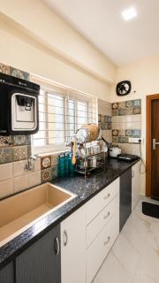Luxe Zenhouse 2BHK Flat in Madhapur Near 100ft Rd - 9