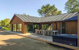 Luxurious Home In Ebeltoft With Sauna - 0