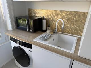 Nice Apartment in Cherbourg for 4 Guests - 1
