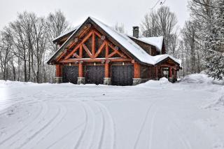 Ski-In, Ski-Out Log Cabin on Great Eastern Trail - Hot Tub, Sauna, Game Room - 3