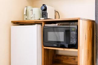 Orion Suite - Compact Stay with Essentials - 4