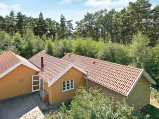 5 star holiday home in Aakirkeby - 3