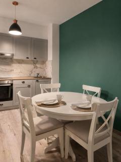 DOR Signature Suites Adora Park 4 - 1