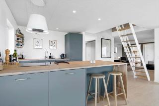 8013-Knebel-Zion-18 - Knebel - 2