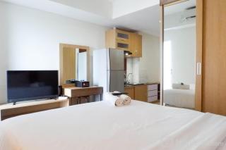 Serene Exclusive Modern Studio Apartment at Grand Sungkono Lagoon By Travelio - 7