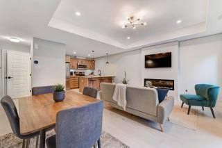 2 bedroom Luxe home King bed 22 mins downtown - 0
