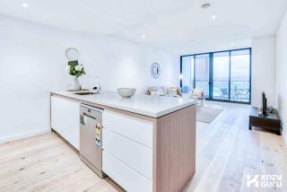 KozyGuru | Fortitude Valley | 2 Bed Apt+Parking - 8