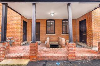 Housepitality - The Brandenburg Suite - Efficiency - 7