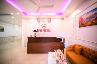 RUBY 5 Hotel - 8