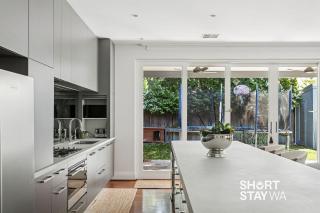 Bruce St House, Nedlands - 6