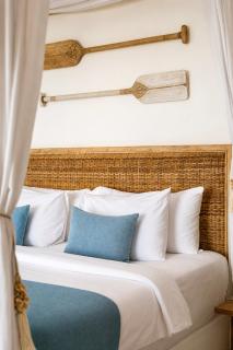 Kirana Retreat - Beach Front Resort - 4