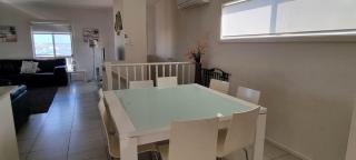 Agape Holiday Home Sea Views Pool Table and Family Fun - 8