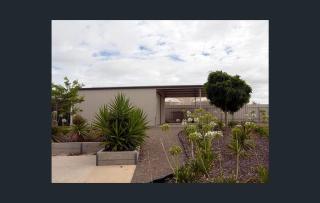 Agape Holiday Home Sea Views Pool Table and Family Fun - 9
