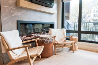 The Bergen Luxury 3 BR 3BA Sleeps 10 Hot Tub and Pool - 3