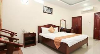 Nui Thanh Hotel - 2