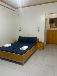 Matthew's Place Private Room 2 - 3