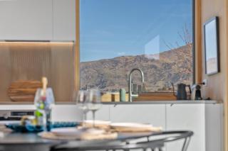 Architecturally Designed - Wanaka Holiday Home - 1