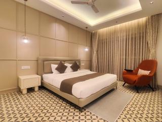 Solis VII 4BHK Private Pool Villa - 2