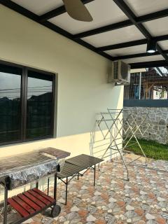 Homestay Atok Abah JB - 2