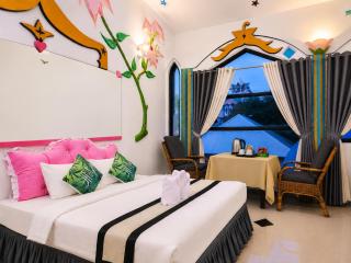 MG CHATEAU RESORT Grand Suites - Nacpan - 2