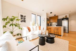 Chic and Contemporary Living at Cambridge Terrace - 5