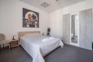 Studija Mona - 5
