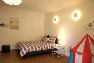 Family home in Prime location Melbourne - 8