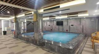 Green Tree Inn Urumqi San'gong Metro Station Exit - 9