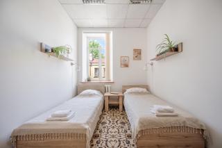 Studija Mona - 1