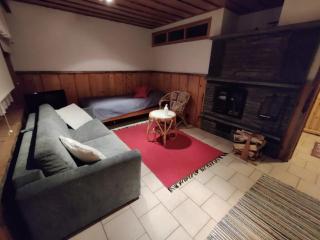 Rukanjurmu 9 - Spacious 2BR Log Apt with Sauna - 2