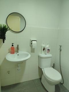 Maison Inn - Affordable Sleeps 6 to 13 near Tebrau AEON & Toppen - Johor Bahru - 8